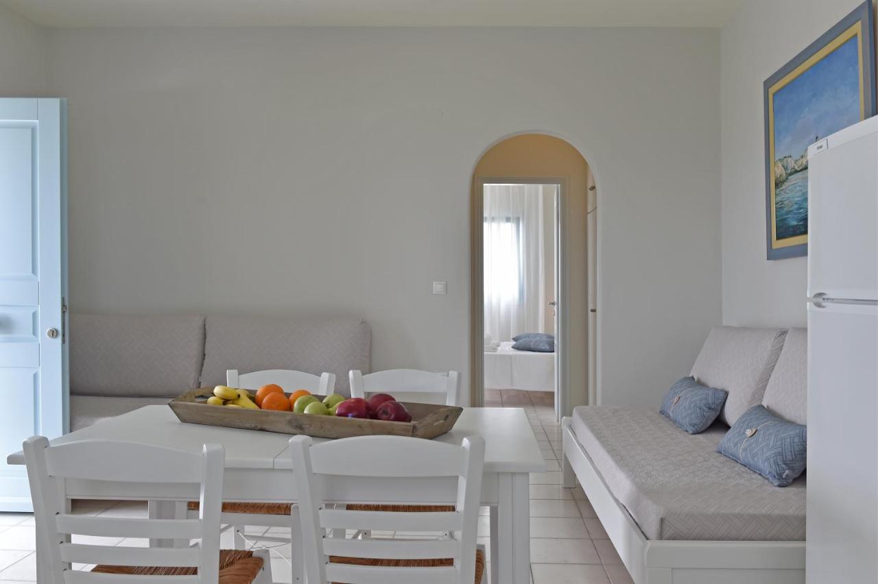 Tonia Apartments Paros คริสซี อัคติ ภายนอก รูปภาพ