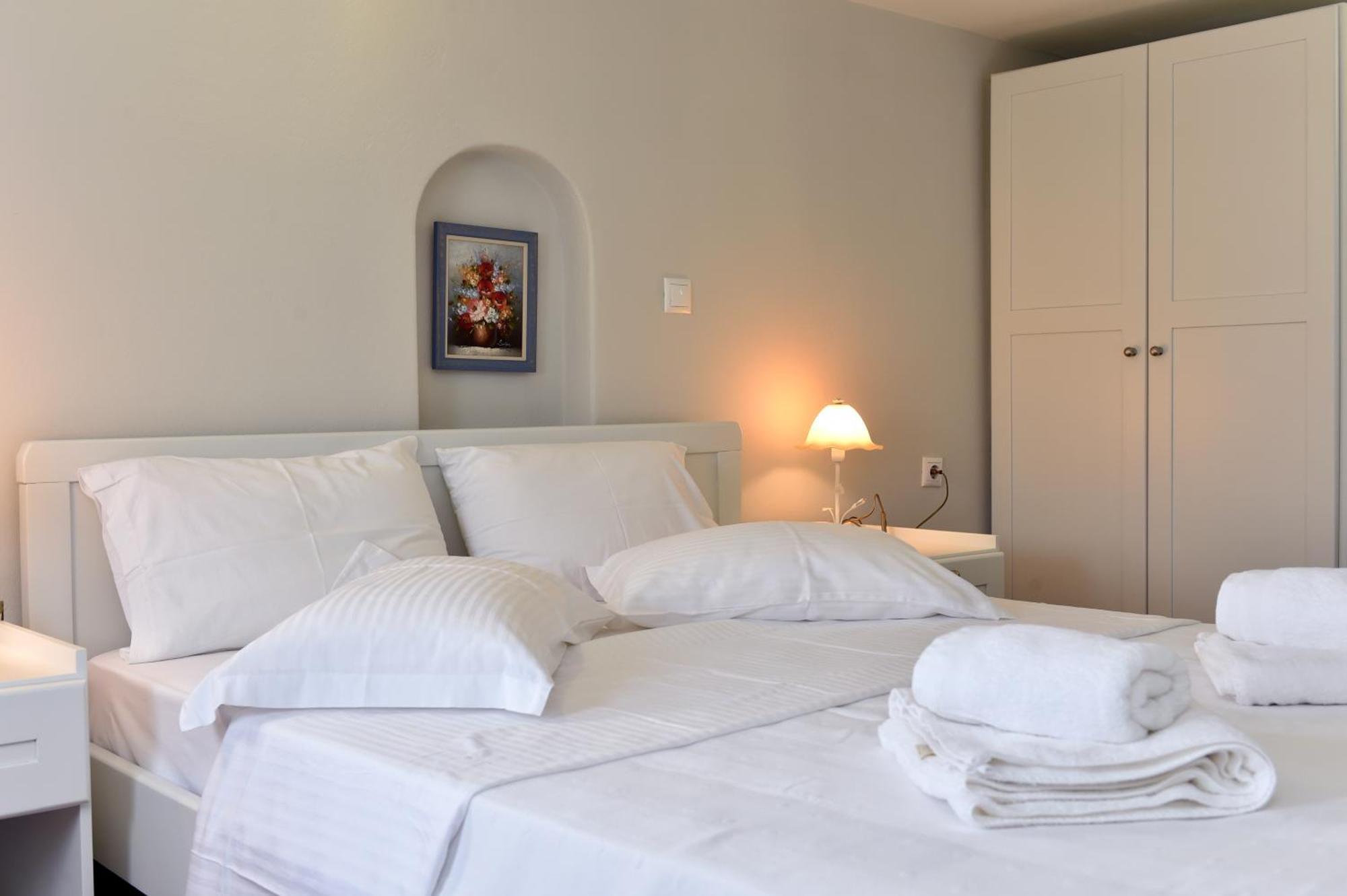 Tonia Apartments Paros คริสซี อัคติ ภายนอก รูปภาพ